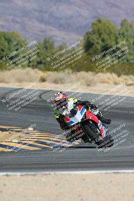 media/Feb-04-2024-SoCal Trackdays (Sun) [[91d6515b1d]]/6-Turn 10 Set 2 (1120am)/